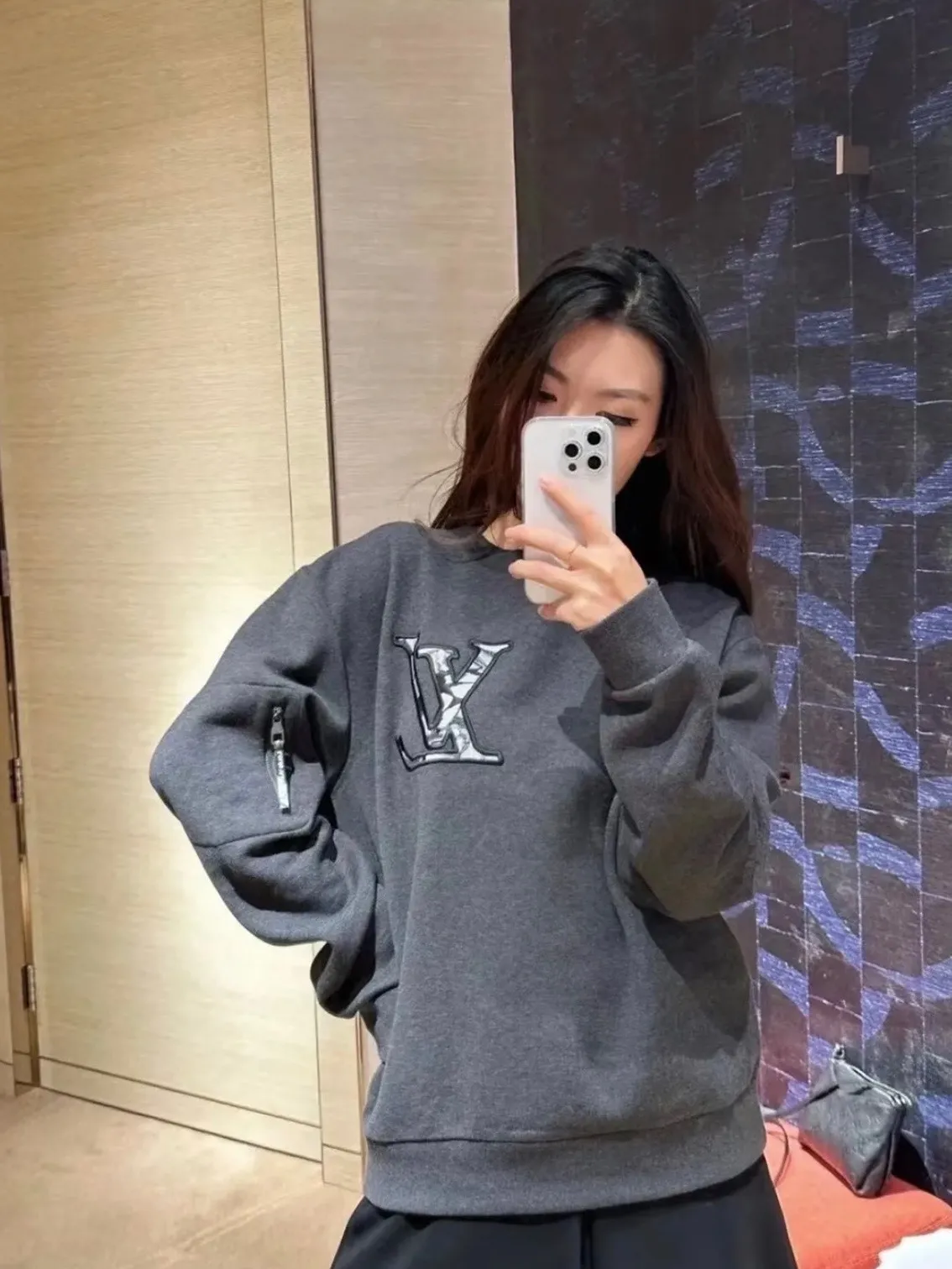 Louis Vuitton/